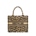 Book Tote Q549514