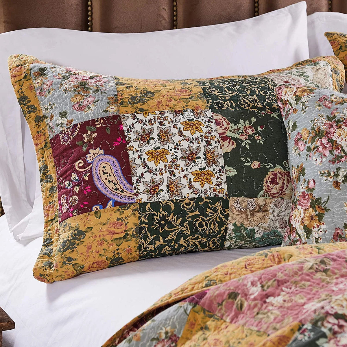 Antique Chic Reversible Cotton Patchwork Bedspread Set, 3-Piece King E1094