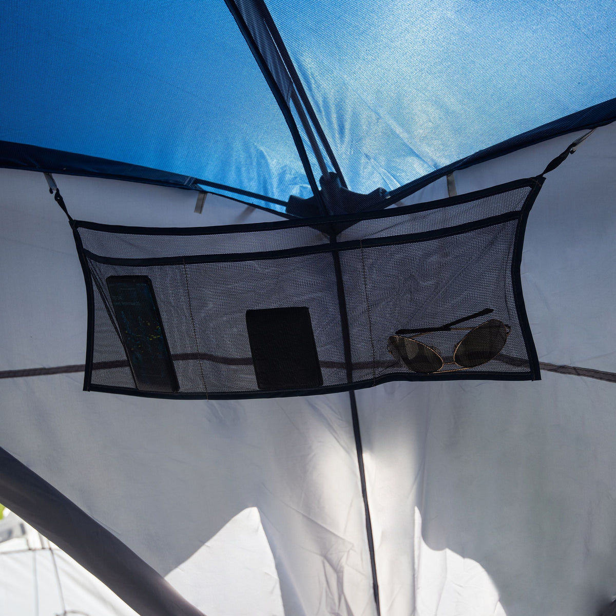 20-Person Star Tent with Screen Room E15364