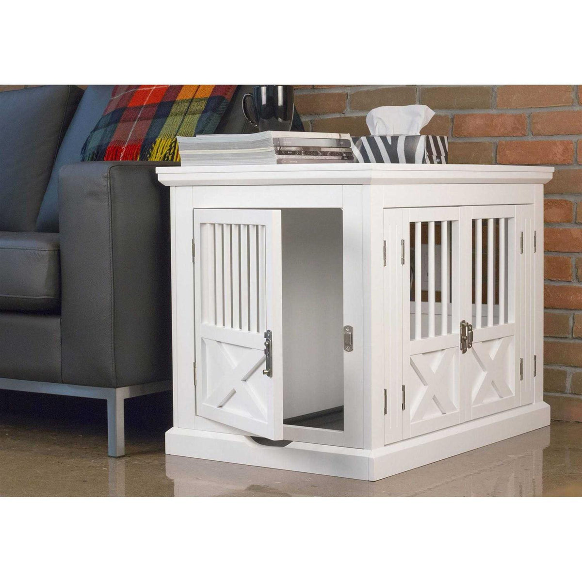Triple Door Dog Crate D4818