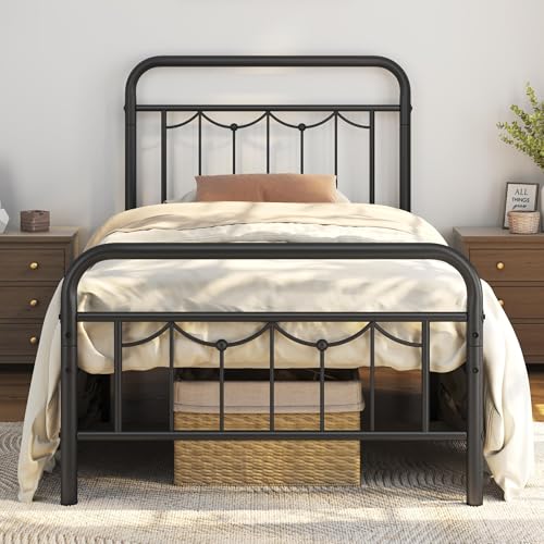 Full Size Antique Gold Metal Platform Bed with Headboard and Footboard L32525