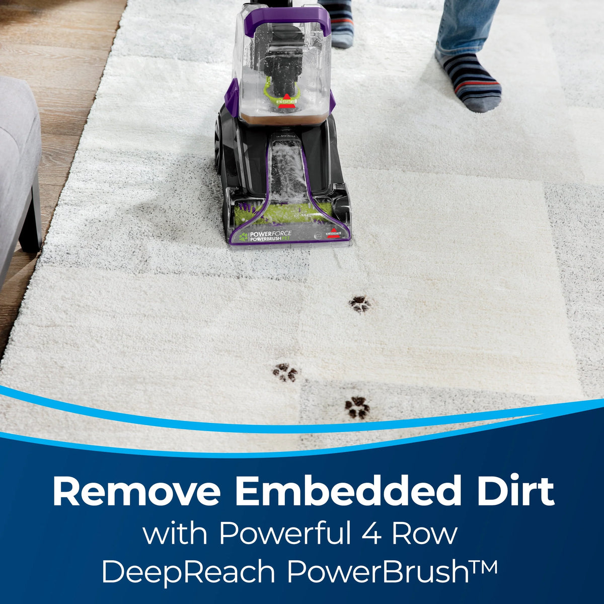 Lightweight Carpet Cleaner J777583