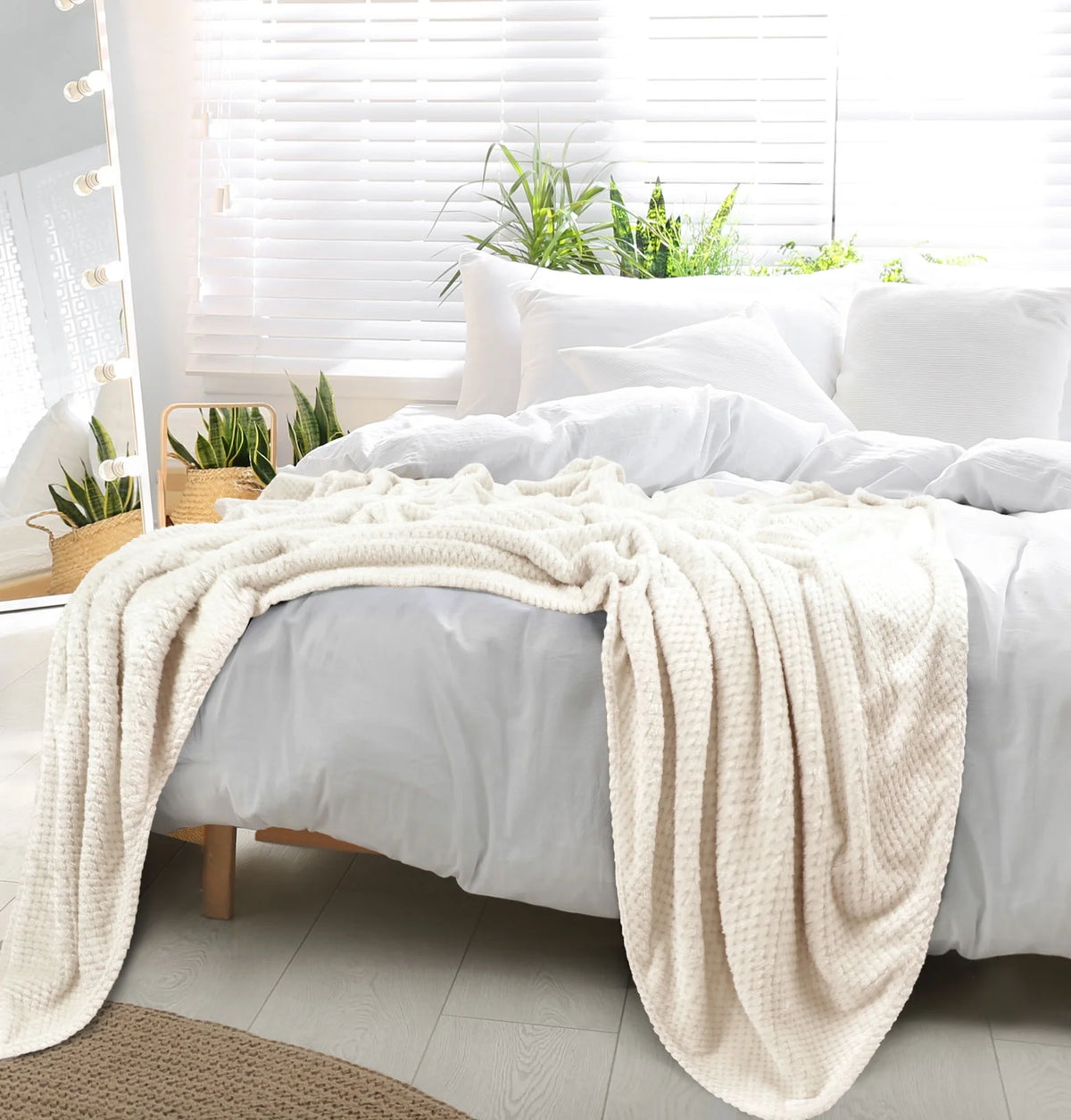 Fleece Bed Blanket Beige 78"x90" G812154