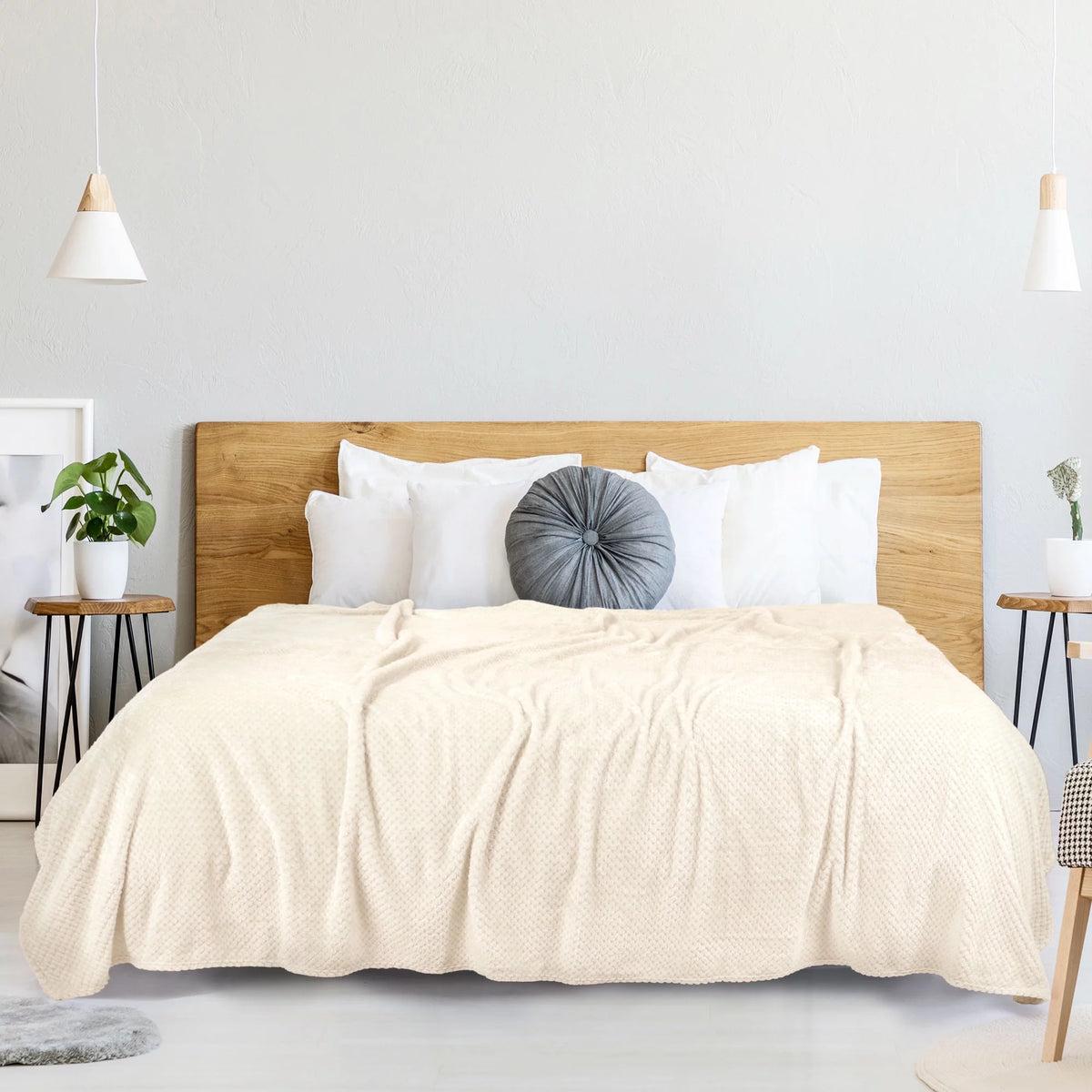 Fleece Bed Blanket Beige 78"x90" G812154