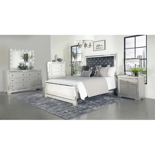 4-Piece Wood California King Bedroom Set Y407989